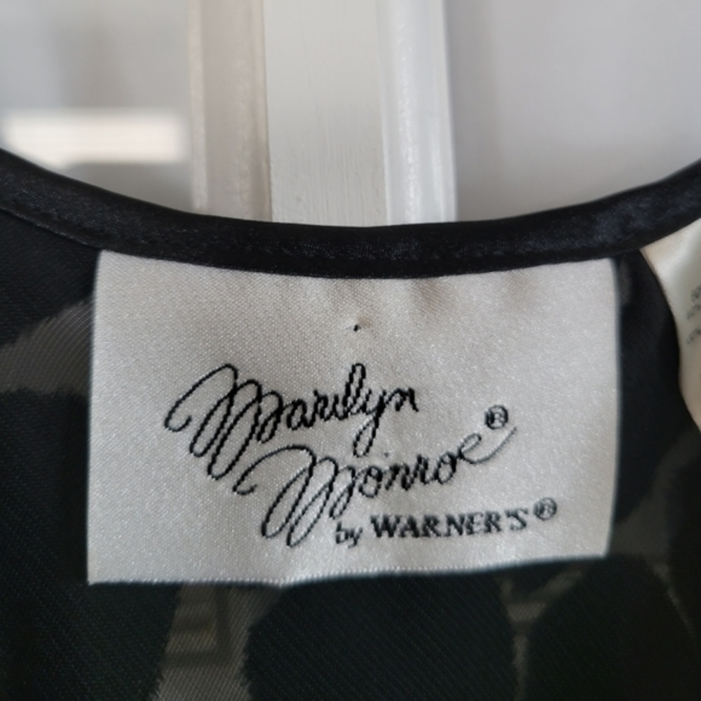 Marilyn Monroe by Warner velvet semi sheer long lingerie dress - Picture 3 of 7